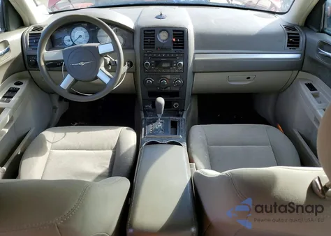 2008 Chrysler 300 Lx z USA, uszkodzony, nr VIN 2C3KA43RX8H191557